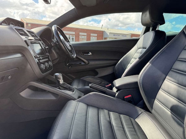 Used Volkswagen Scirocco 2017 for sale - 76277496: Photo 14