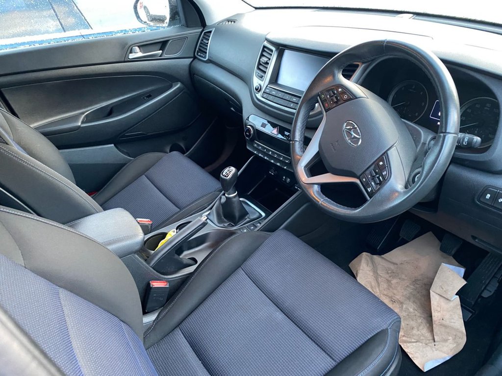 Used Hyundai TUCSON 2017 for sale - 77101072: Photo 5