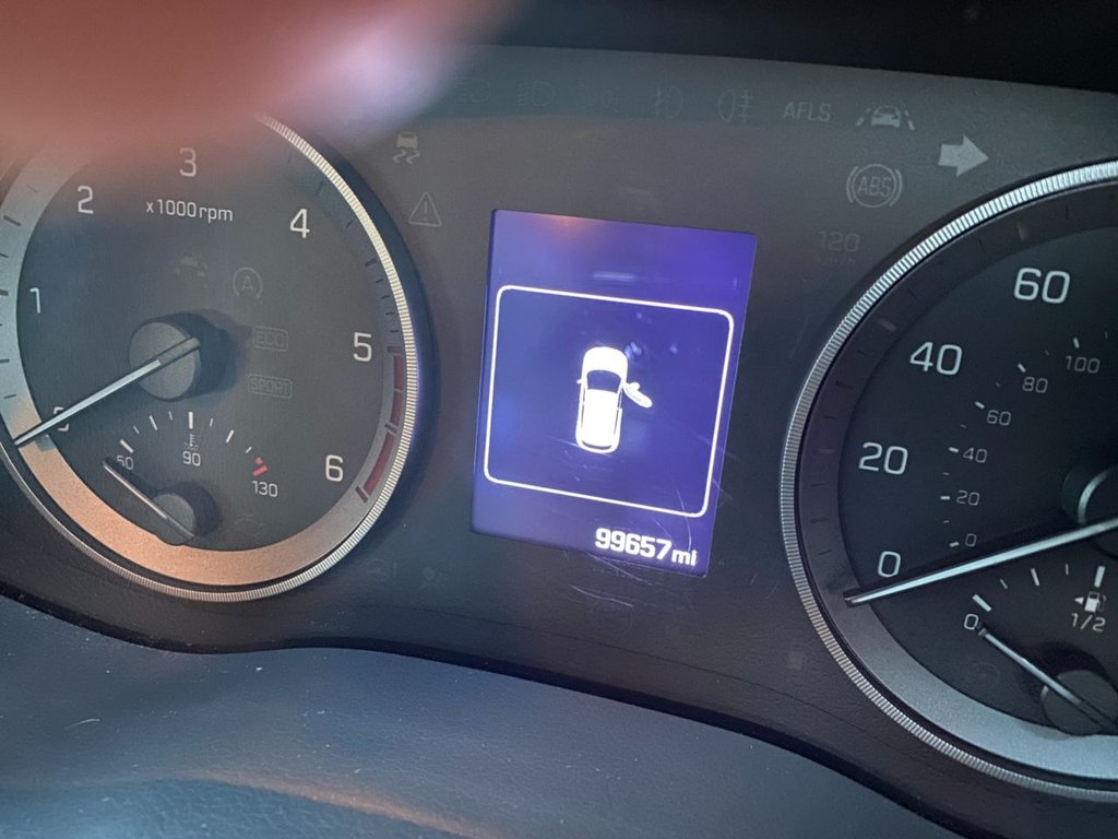 Used Hyundai TUCSON 2017 for sale - 77101072: Photo 6