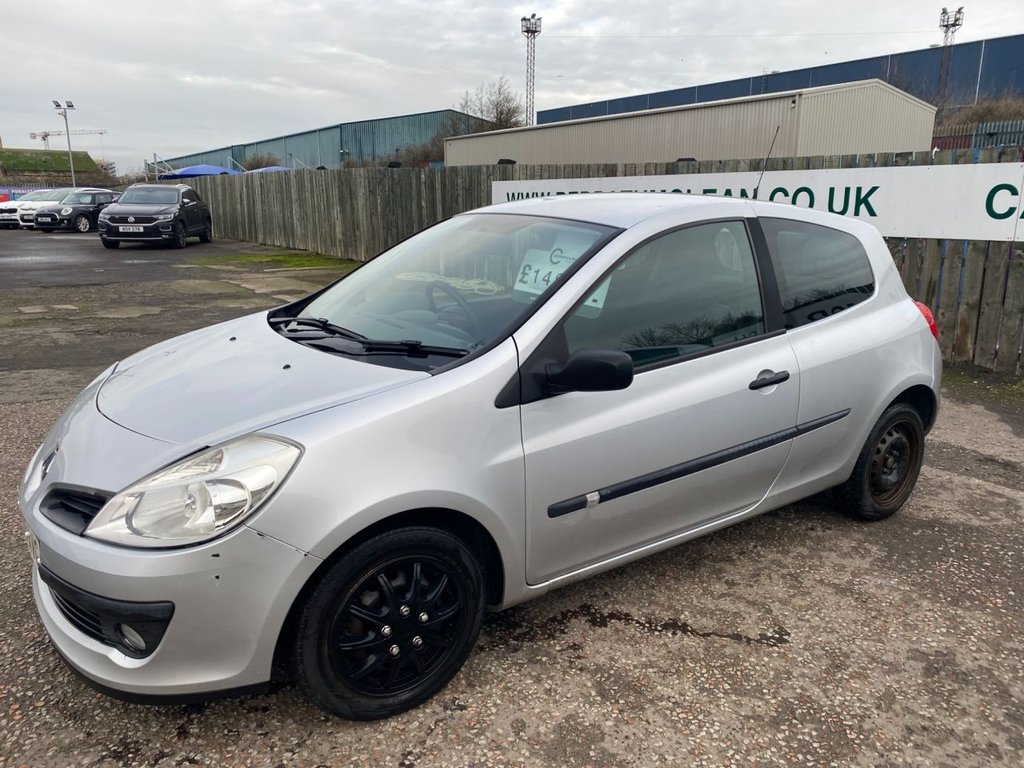 Used Renault Clio 2009 for sale - 76950723: Photo 3