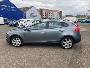 Used Volvo V40 2016 for sale - 78828907: Photo