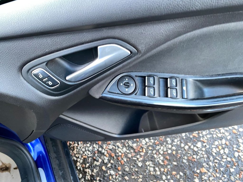 Used Ford Focus 2016 for sale - 76768338: Photo 16