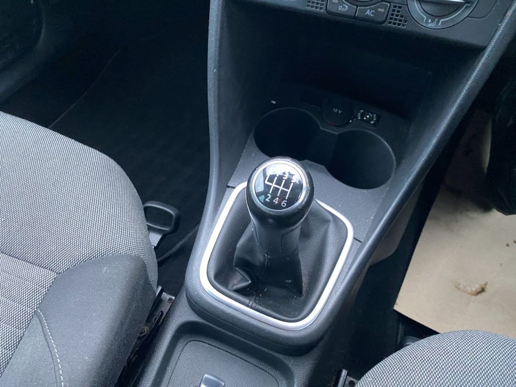 Used Volkswagen Polo 2011 for sale - 77153485: Photo 19