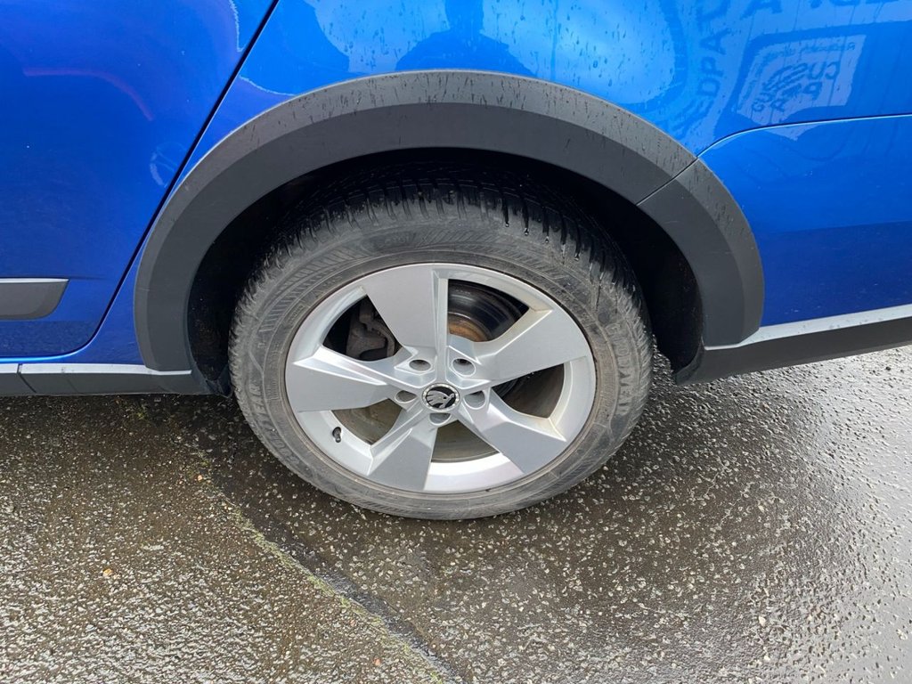 Used Skoda Octavia 2015 for sale - 77880077: Photo 24