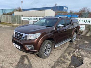 Used Nissan Navara 2016 for sale - 77891237: Photo