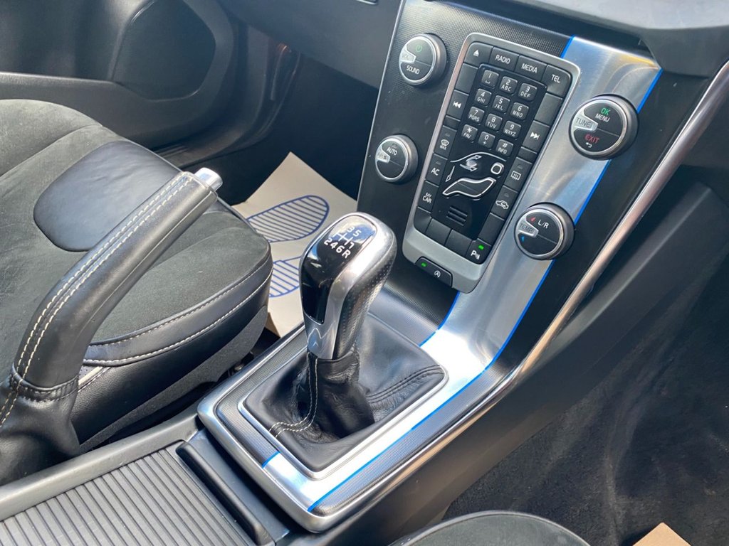 Used Volvo V40 2014 for sale - 78124487: Photo 17