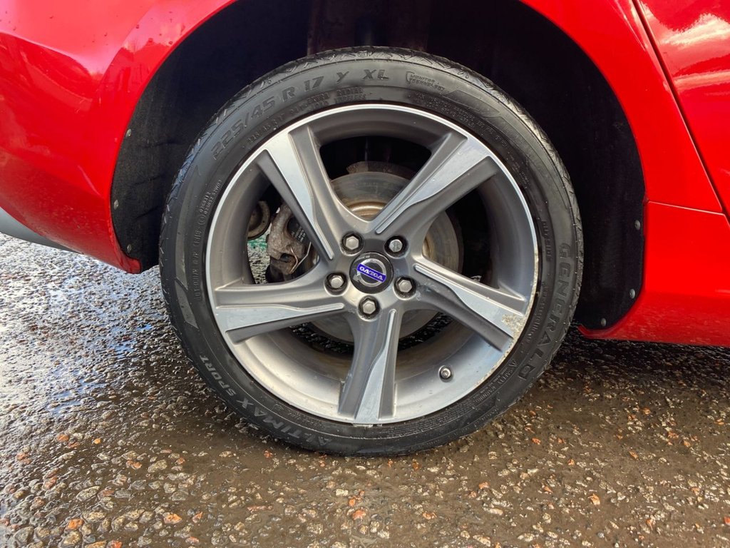 Used Volvo V40 2014 for sale - 78124487: Photo 8