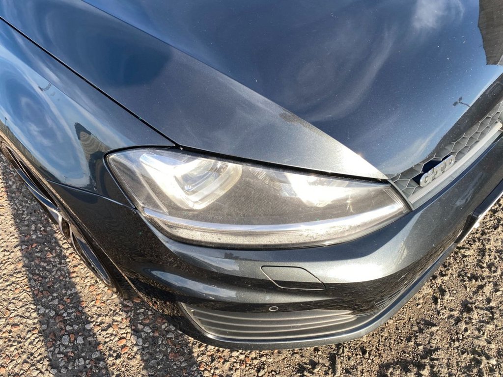 Used Volkswagen Golf 2014 for sale - 76900463: Photo 18