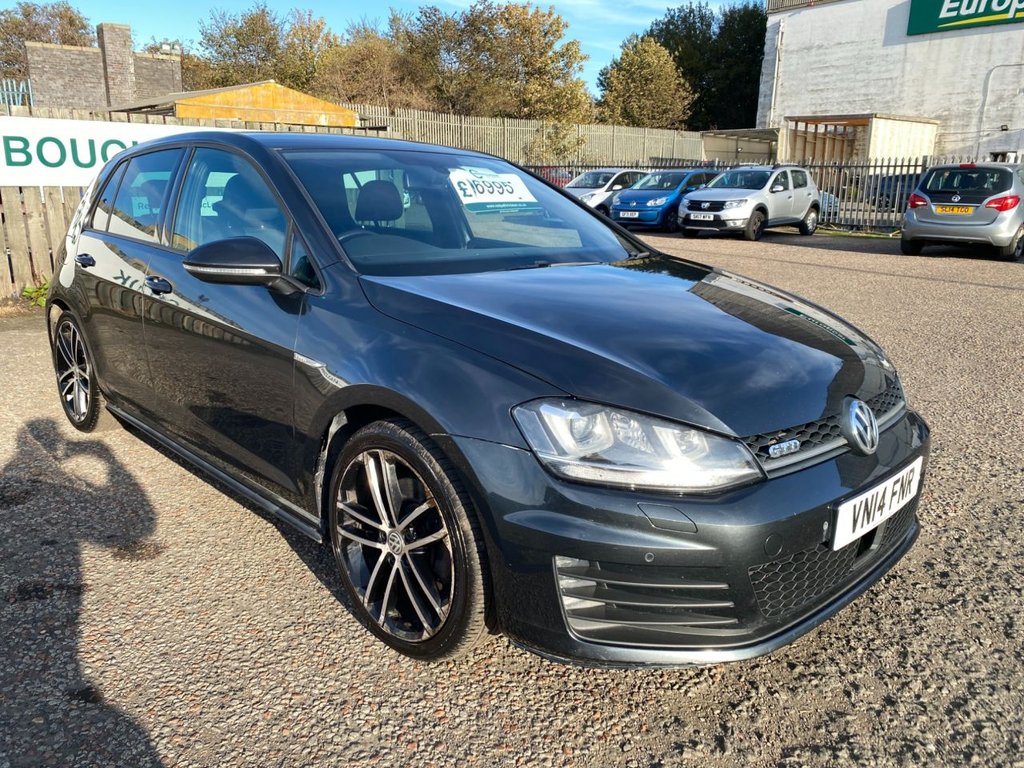 Used Volkswagen Golf 2014 for sale - 76900463: Photo 2