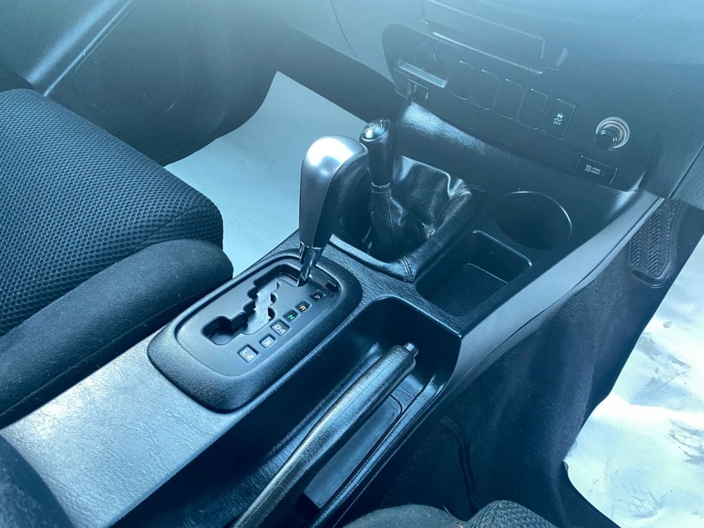 Used Toyota Hilux 2014 for sale - 76642409: Photo 18