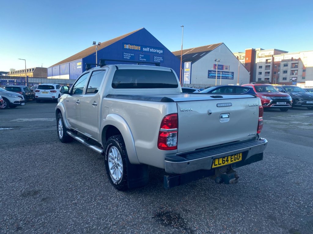 Used Toyota Hilux 2014 for sale - 76642409: Photo 5