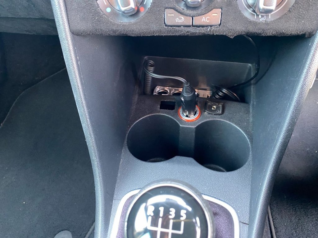 Used Volkswagen Polo 2013 for sale - 77583534: Photo 15