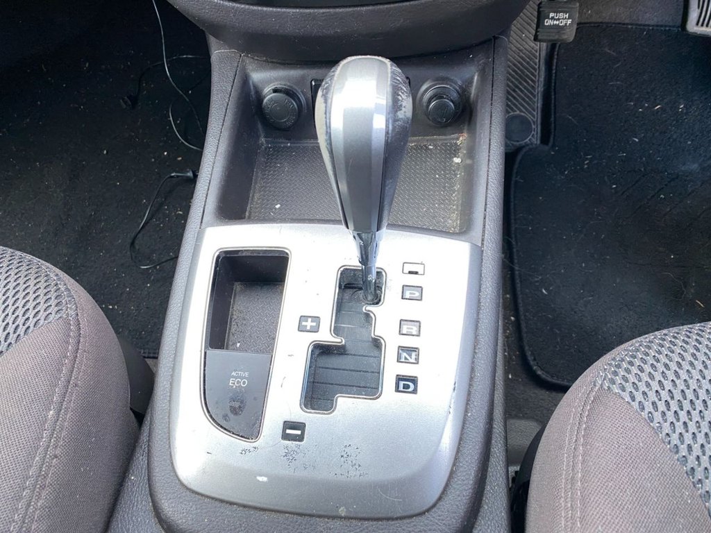 Used Hyundai Santa Fe 2010 for sale - 76430353: Photo 14