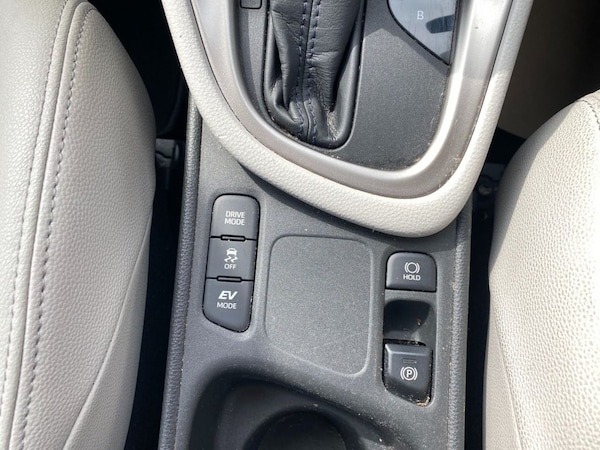 Used Toyota Yaris 2020 for sale - 75676076: Photo 21
