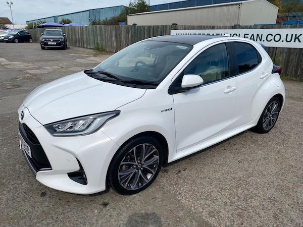 Used Toyota Yaris 2020 for sale - 75676076: Photo 3