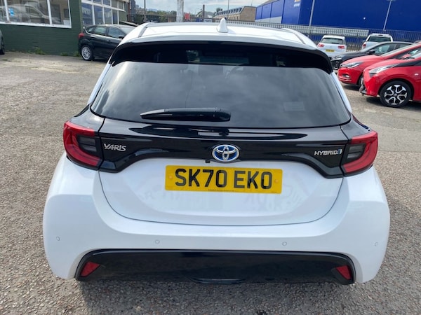 Used Toyota Yaris 2020 for sale - 75676076: Photo 6