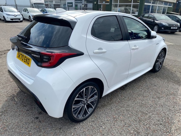 Used Toyota Yaris 2020 for sale - 75676076: Photo 7