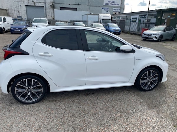Used Toyota Yaris 2020 for sale - 75676076: Photo 8