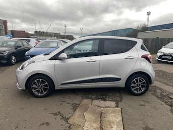 Used Hyundai i10 2017 for sale - 77341433: Photo