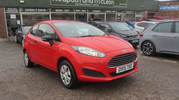 Used Ford Fiesta 2015 for sale - 76317099: Photo 1