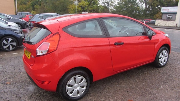 Used Ford Fiesta 2015 for sale - 76317099: Photo 5