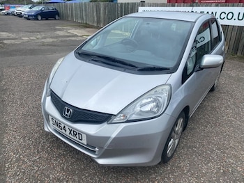 Used Honda Jazz 2014 for sale - 79114252: Photo