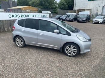 Used Honda Jazz 2014 for sale - 79114252: Photo