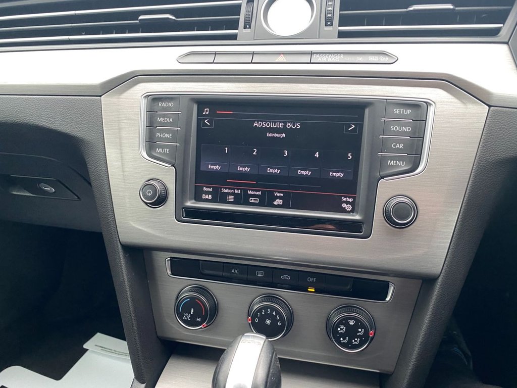 Used Volkswagen Passat 2015 for sale - 76570234: Photo 8