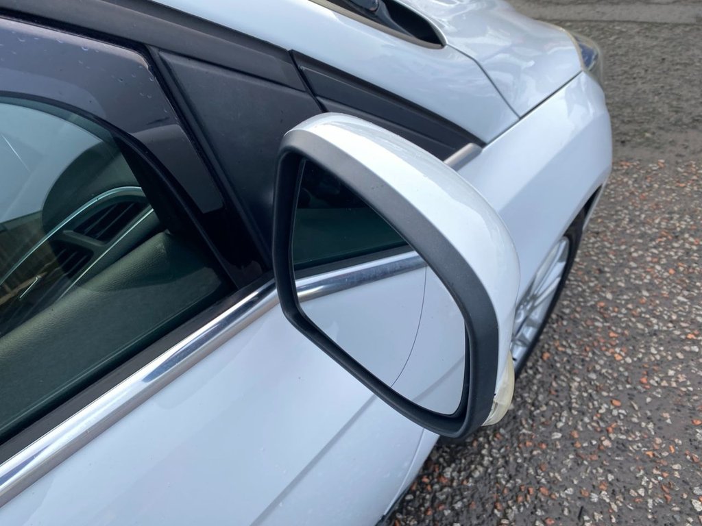 Used Ford Focus 2012 for sale - 76901098: Photo 19