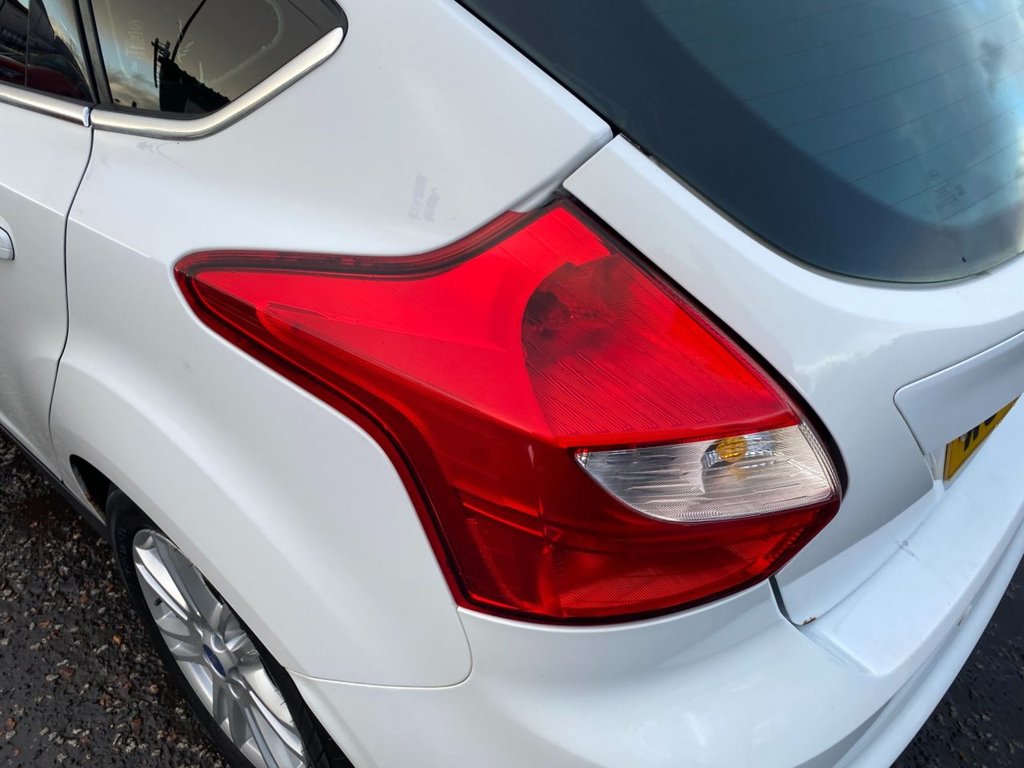 Used Ford Focus 2012 for sale - 76901098: Photo 22