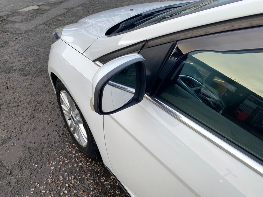 Used Ford Focus 2012 for sale - 76901098: Photo 24