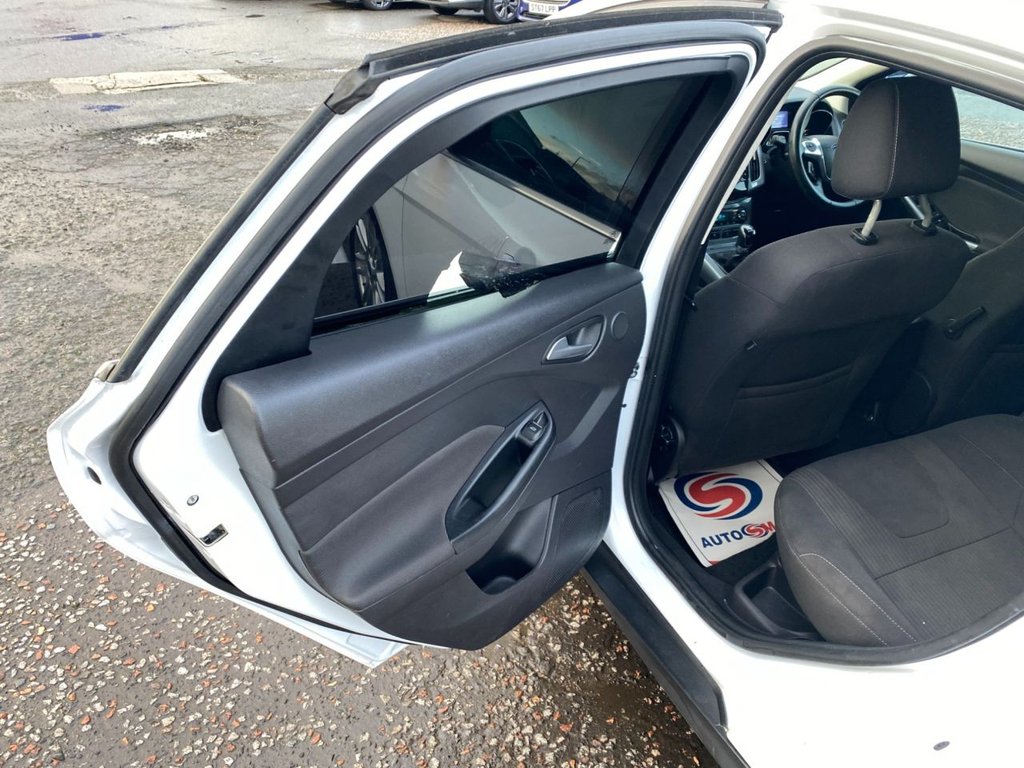 Used Ford Focus 2012 for sale - 76901098: Photo 27