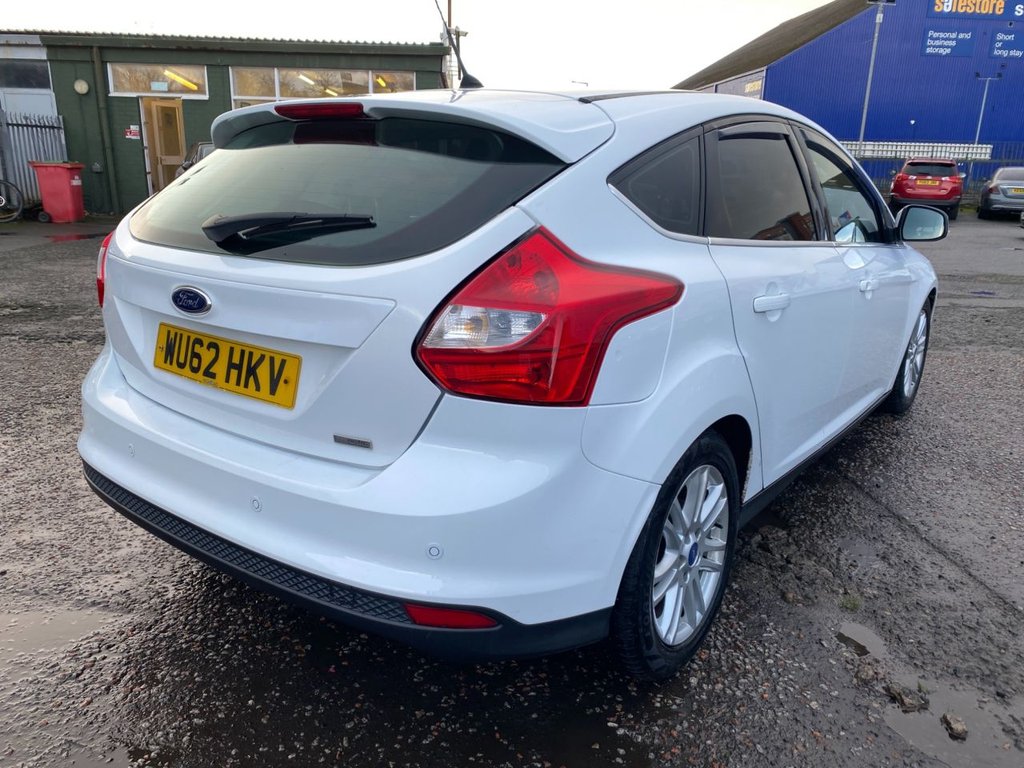 Used Ford Focus 2012 for sale - 76901098: Photo 9