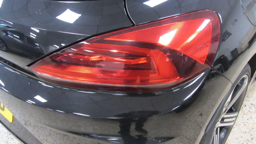 Used Volkswagen Scirocco 2017 for sale - 77188630: Photo 15