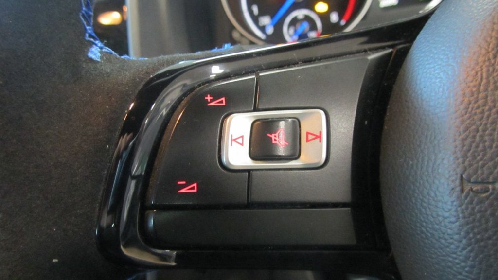 Used Volkswagen Scirocco 2017 for sale - 77188630: Photo 20