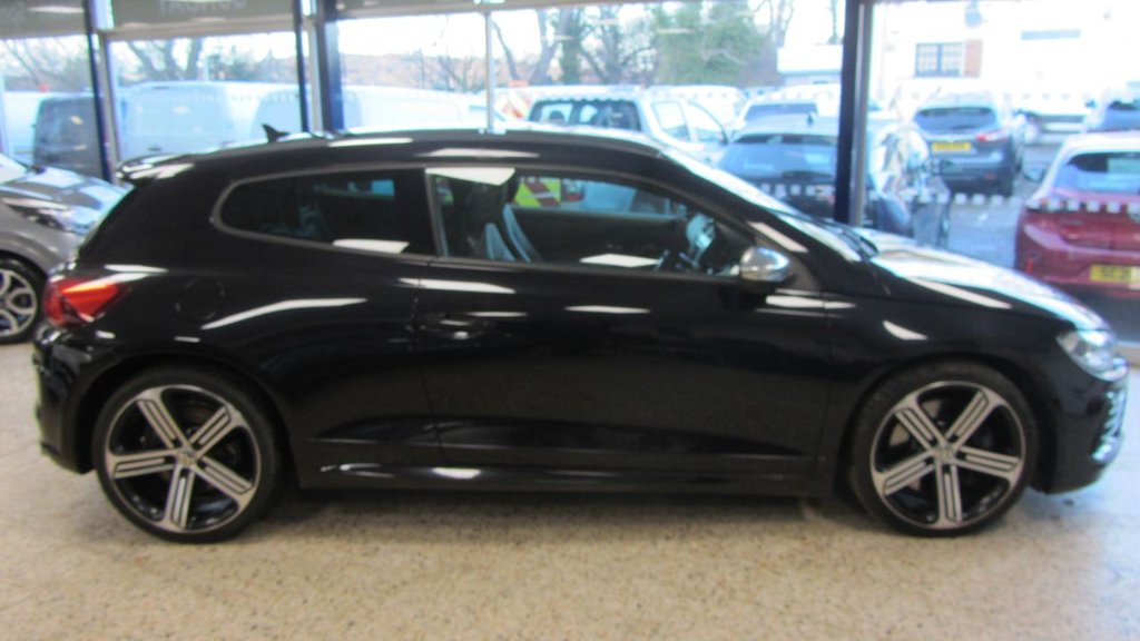 Used Volkswagen Scirocco 2017 for sale - 77188630: Photo 7