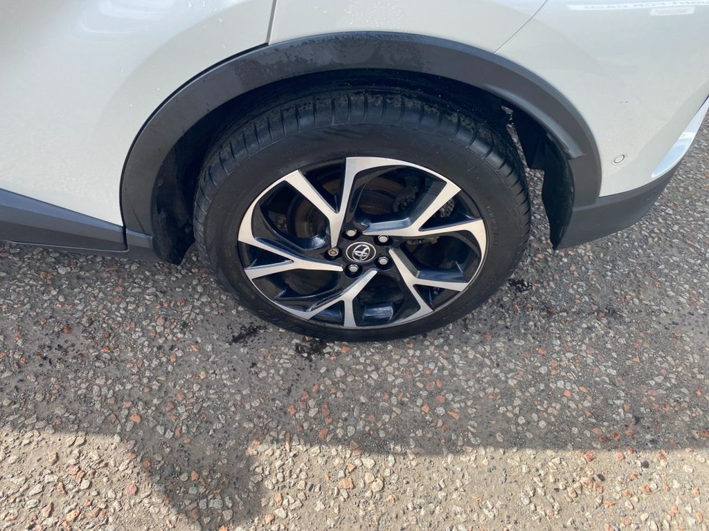 Used Toyota C-HR 2018 for sale - 78145123: Photo 12