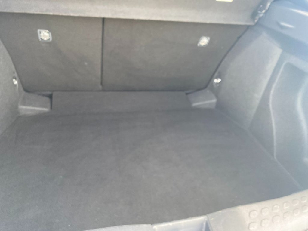 Used Toyota C-HR 2018 for sale - 78145123: Photo 13