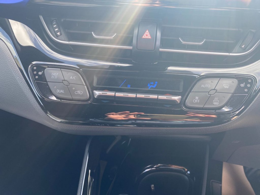 Used Toyota C-HR 2018 for sale - 78145123: Photo 18