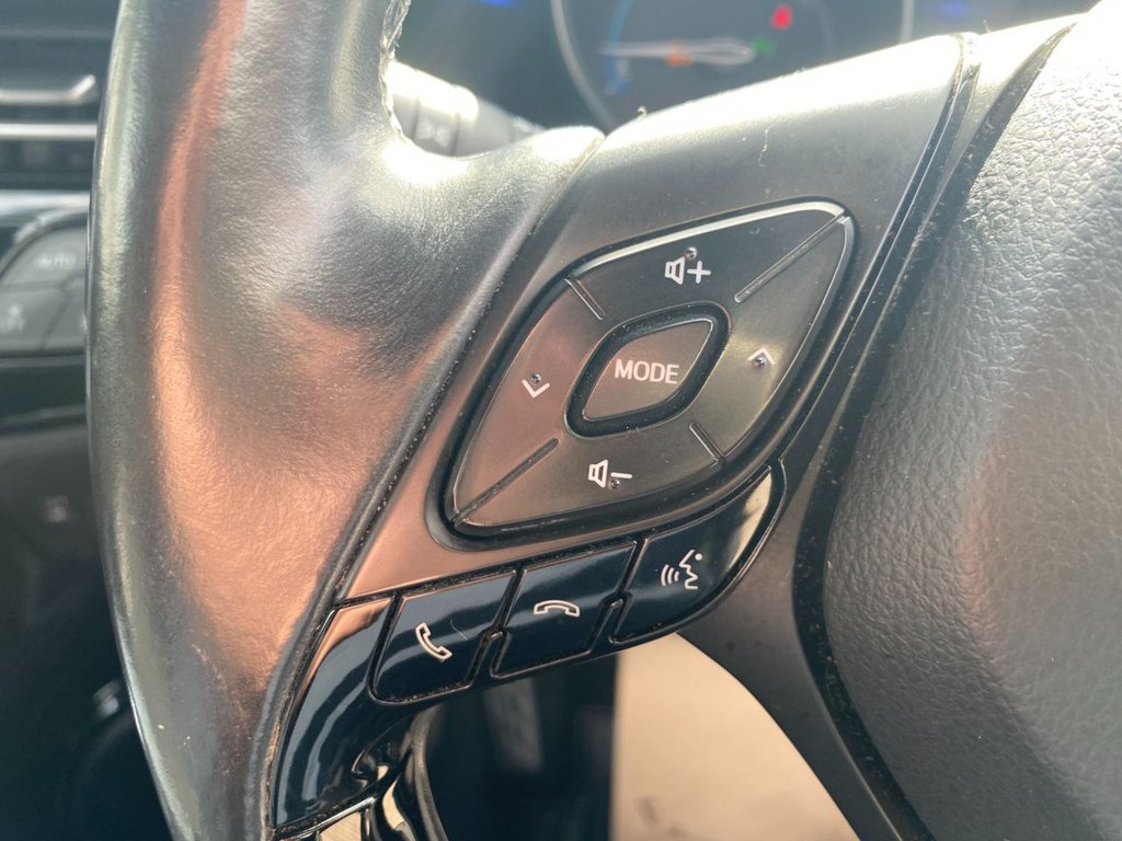 Used Toyota C-HR 2018 for sale - 78145123: Photo 21