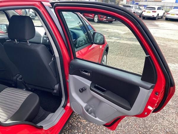Used Suzuki SX4 2013 for sale - 76132584: Photo 31