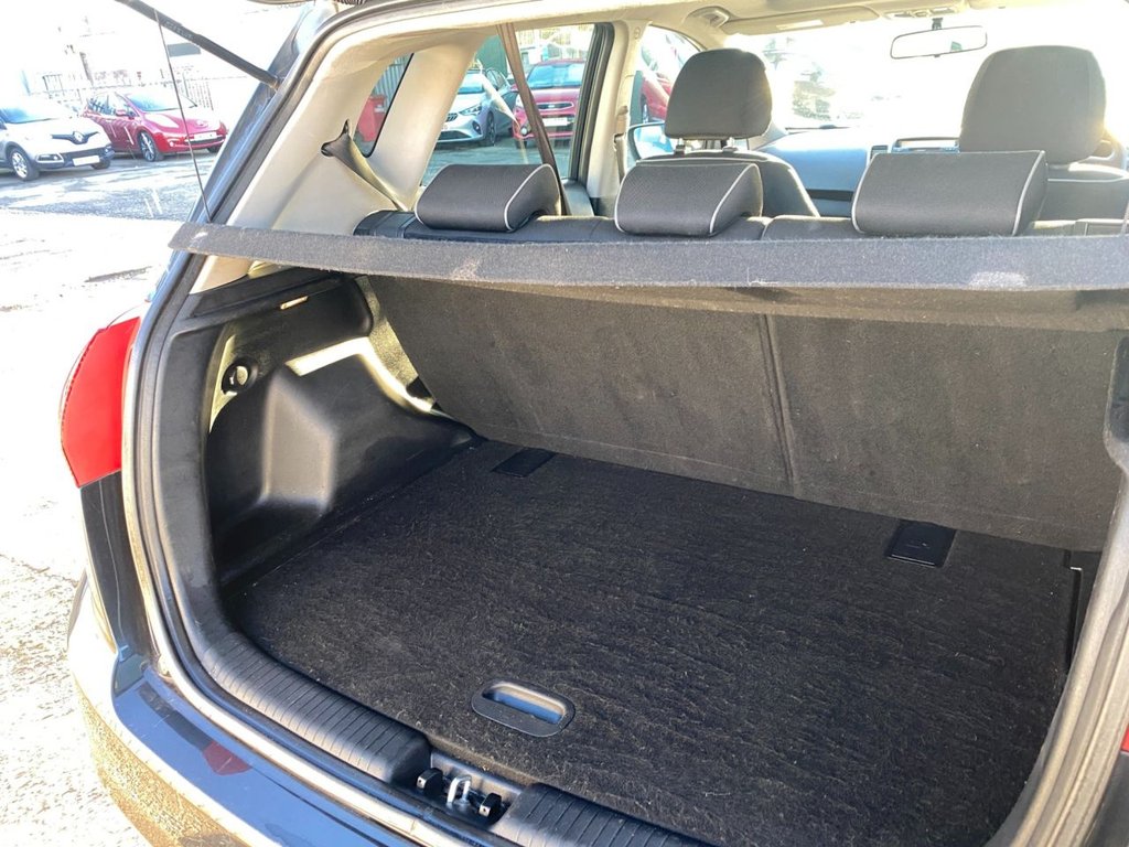 Used Kia Venga 2010 for sale - 76698884: Photo 15