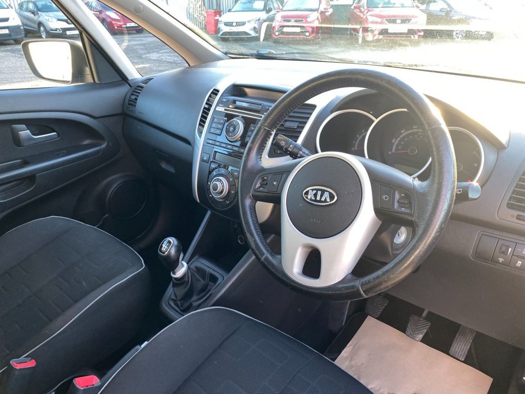 Used Kia Venga 2010 for sale - 76698884: Photo 16