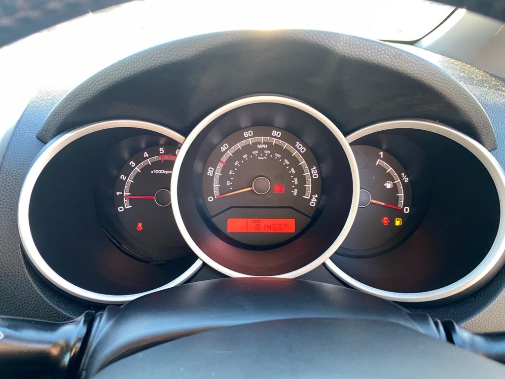 Used Kia Venga 2010 for sale - 76698884: Photo 19