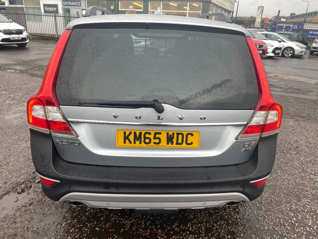 Used Volvo XC70 2015 for sale - 76482159: Photo 10