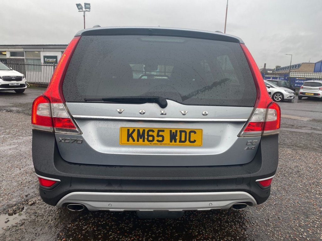 Used Volvo XC70 2015 for sale - 76482159: Photo 11
