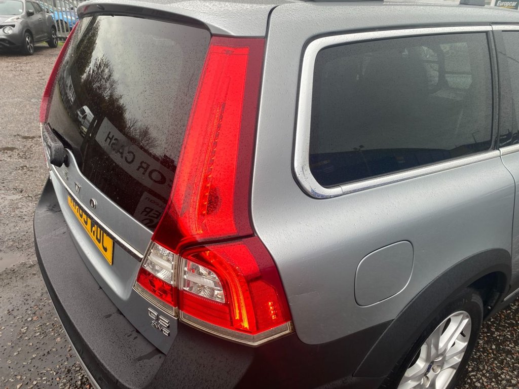 Used Volvo XC70 2015 for sale - 76482159: Photo 21
