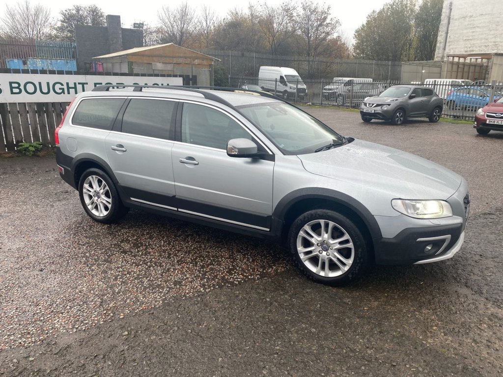 Used Volvo XC70 2015 for sale - 76482159: Photo 7