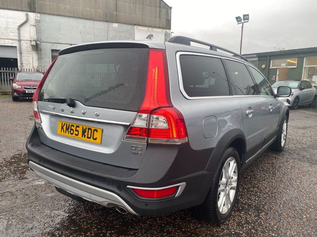 Used Volvo XC70 2015 for sale - 76482159: Photo 9