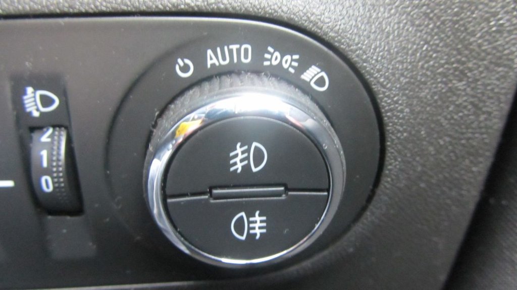 Used Vauxhall Corsa 2017 for sale - 76595882: Photo 32